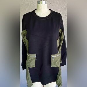 Black and Green Women's Sweatshirt with Pockets